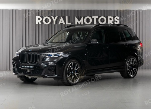 2021 BMW X7
