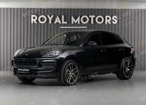 2025 Porsche Macan