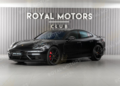 2017 Porsche Panamera