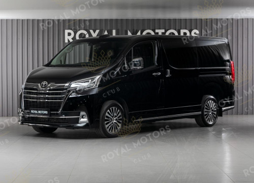 2021 Toyota HiAce