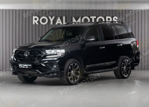 2018 Toyota Land Cruiser